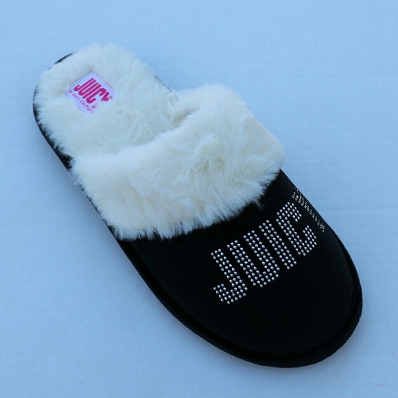 Juicy Couture Shoes - Juicy couture slippers size medium/8